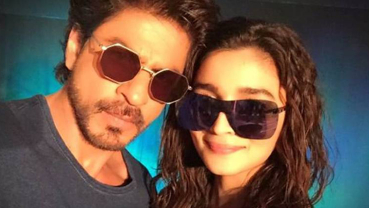 After Dear Zindagi release, Alia Bhatt now misses Shah Rukh Khan