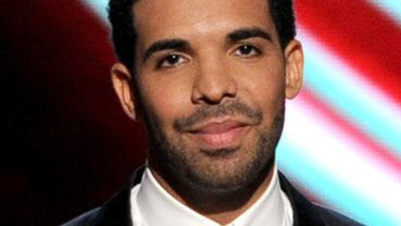 Drake tops American Music Award nominations, beats Jackson record