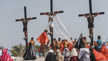 Devotees nailed to crosses on Good Friday in Philippines