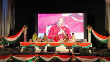 Pandit Hariprasad Chaurasia performs in capital