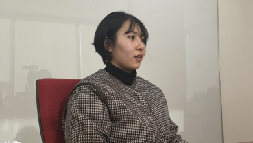 South Korean women begin to resist intense beauty pressure