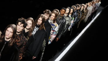 Dior pulls the stars in conveyor-belt menswear show in Paris