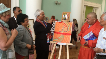 Sushma’s art exhibition in Moscow