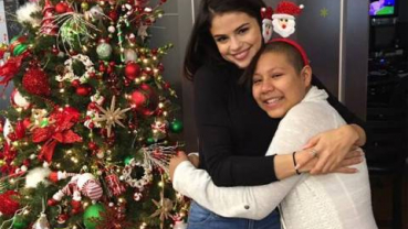 Selena Gomez spreads happiness during surprise visit to children's hospital