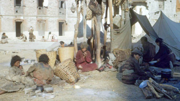 Nostalgia: Tibetan refugees in Bauddhanath