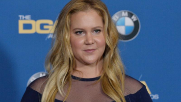 Amy Schumer to star in Hulu comedy series 'Love, Beth'