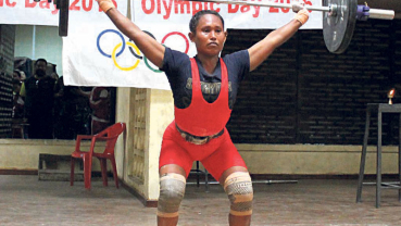 Devi Chaudhary sets new national record in weightlifting