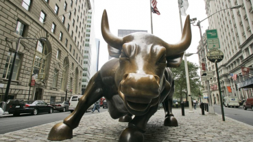 Attack leaves Charging Bull statue with a hole in its horn