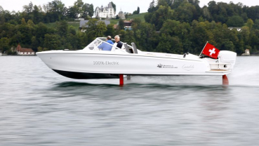 'Flying' electric speedboat debuts on Switzerland's lakes