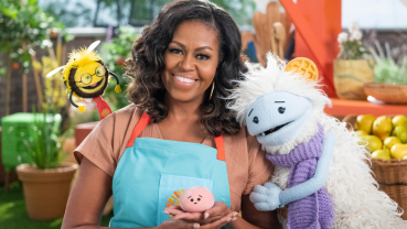 Michelle Obama aims to give a million meals in new campaign