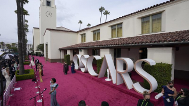 Academy Awards television audience plummets to 9.85 million