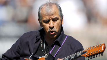 Guitarist Jorge Santana, brother of Carlos, dies at 68