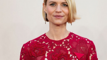 Claire Danes digs into mystic mystery in 'The Essex Serpent'