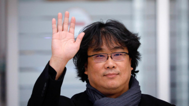 'Parasite' director Bong Joon-ho gets hero's welcome in South Korea
