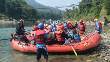 Rafting craze in Seti River