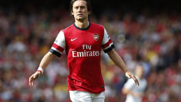 Former Arsenal midfielder Tomas Rosicky moves to Sparta