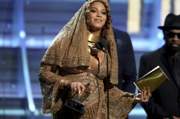 Beyoncé breaks Grammys record, is now most-decorated artist