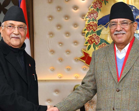KP Oli holds meeting with PM Dahal to discuss RSP's home ministry demand