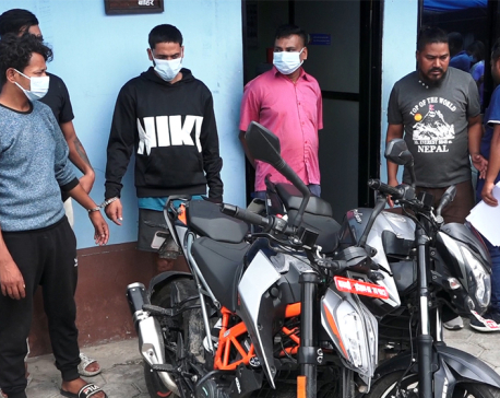 Four chain snatchers arrested in Kathmandu