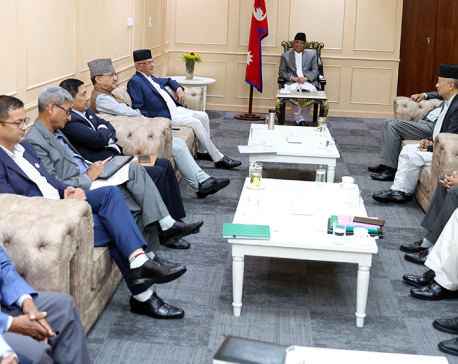 PM Dahal in consultation with top leaders for resolving parliament deadlock