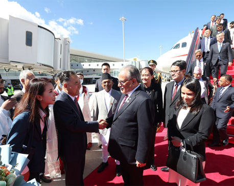 PM Dahal in Lhasa