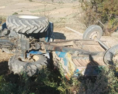 One killed in tractor accident