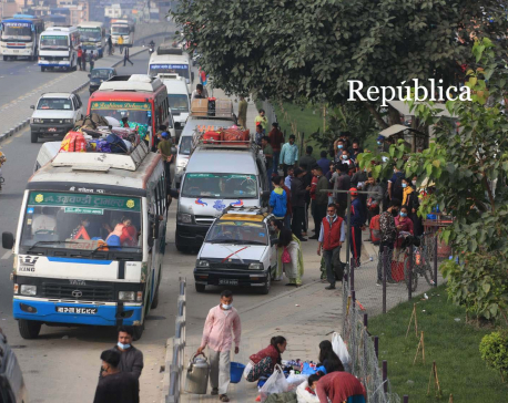 IN PICS: People leaving Valley in hordes for Dashain