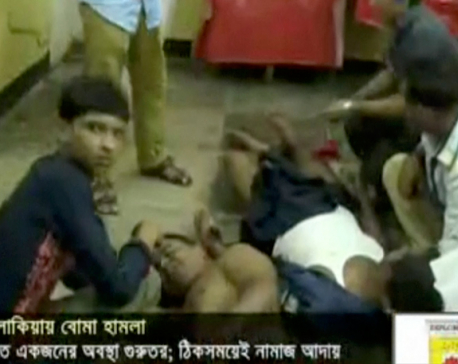 Bangladesh blast, gunbattle kill 4 during Eid prayers