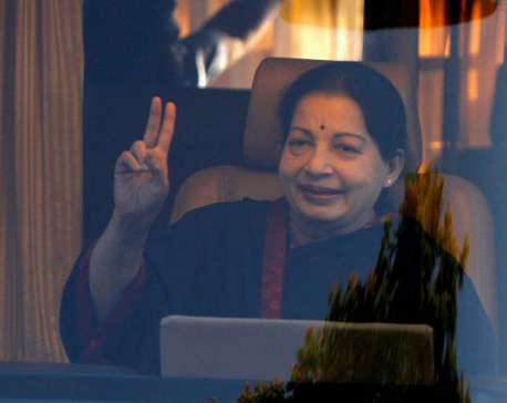 Tamil Nadu CM Jayalalithaa dies, supporters grieve in streets