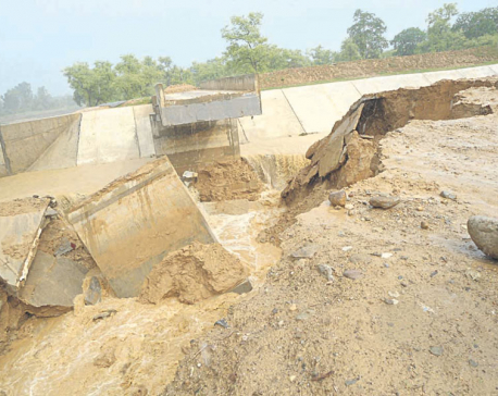 Govt undecided on how to handle Sikta collapse issue