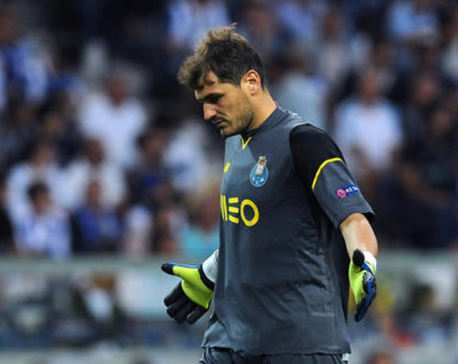 Lopetegui drops record-holder Casillas from Spain's squad