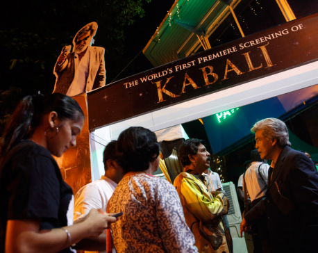 Crowds cheer Indian superstar Rajnikanth's latest film