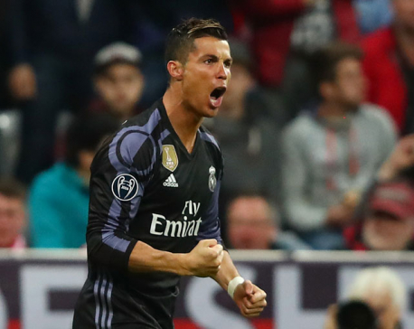 Ronaldo double secures Real comeback win over Bayern