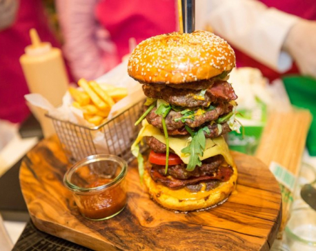 World’s most expensive burger sells for $10,000 for charity in Dubai