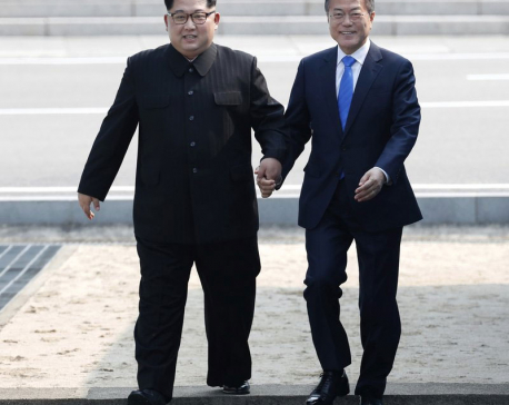 Kim says he, Moon are on starting line of new Korean history