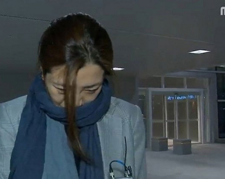 Korean Air 'nut rage' sister apologises for angry outburst