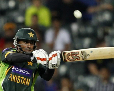 Pakistan ban batsman Jamshed for 10 years for corruption
