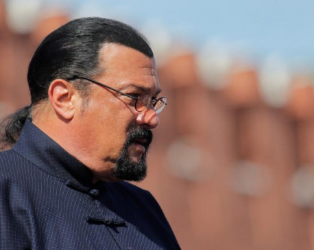 Russia tasks Hollywood actor Seagal with improving U.S. ties