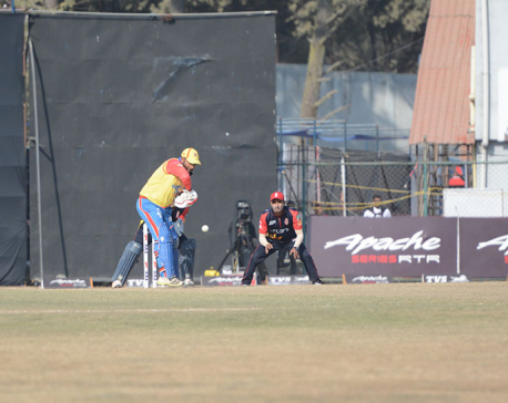 Kushal Malla impresses with ball to power Gladiators to second successive final