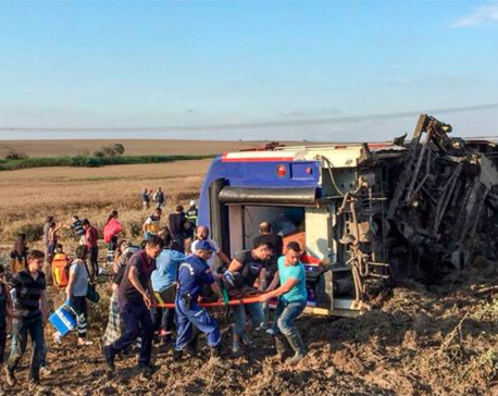 Ten killed as Turkish train derails after heavy rain