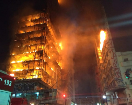 Building in Sao Paulo collapses in fire; at least 1 dead