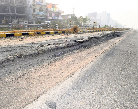 Belahiya-Butwal road starts cracking even before completion of project