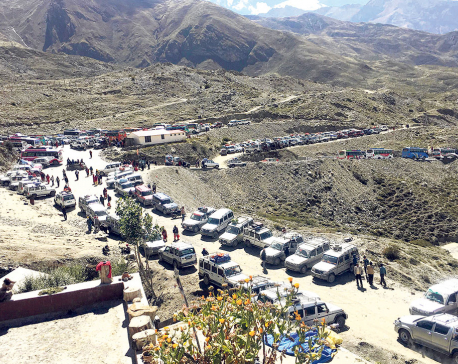 Mustang  locals demand smooth operation of Korala transit point
