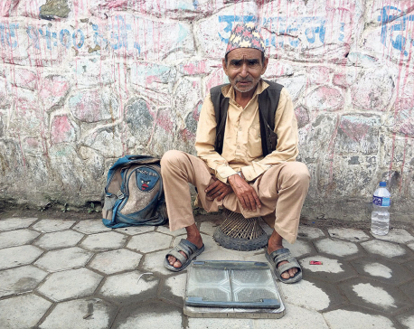 Souls of my city:  Roadside weighing scale attendant and more