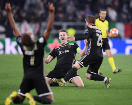 Ajax eliminate Ronaldo's Juve with scintillating display