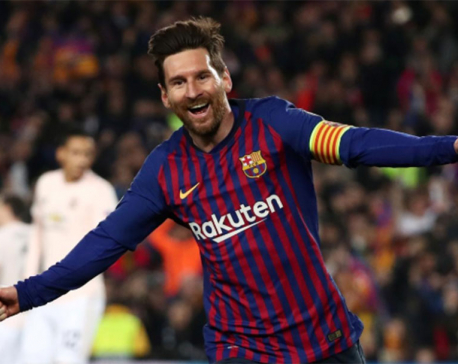 Barca reach semis with Messi exhibition against United