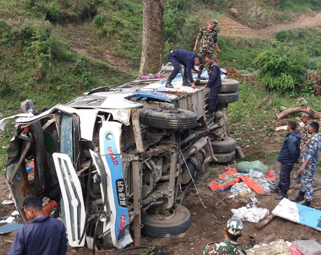 Dadeldhura bus accident: dead identified, 34 confirmed to be hurt