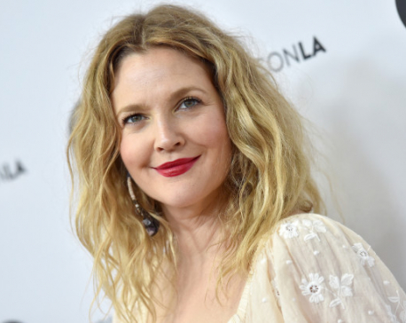 My daughters have strong theatrical family genes, says Drew Barrymore