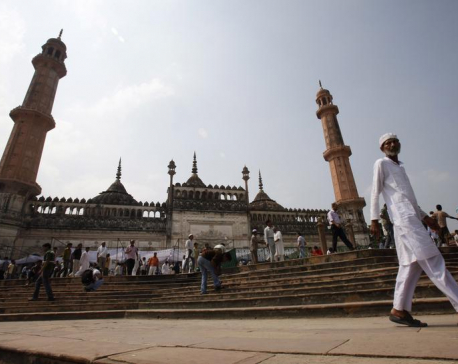 India’s Supreme Court considers call to open mosques to women