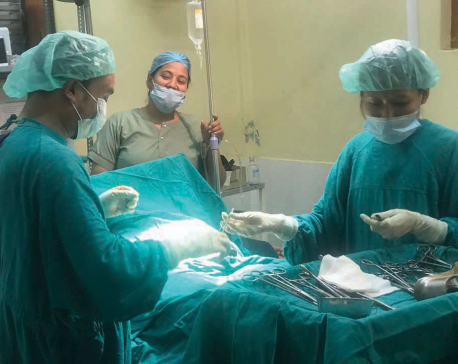 Rolpa doctors perform cesarean delivery with mobile flashlights
